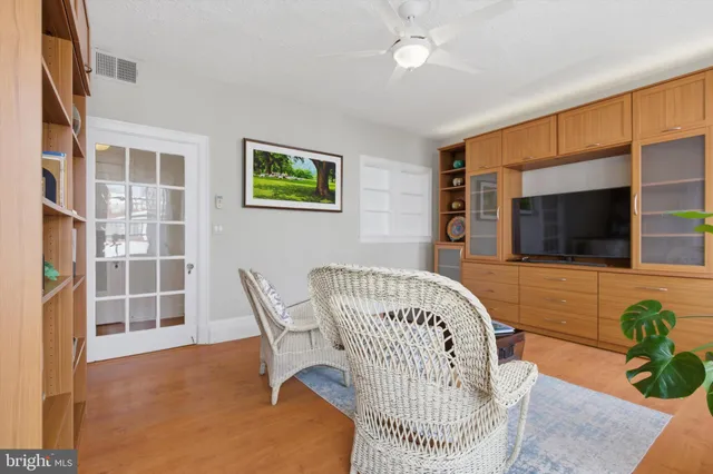 $2,300 | 230 Stony Run Lane, Unit 4F, Baltimore, MD 21210