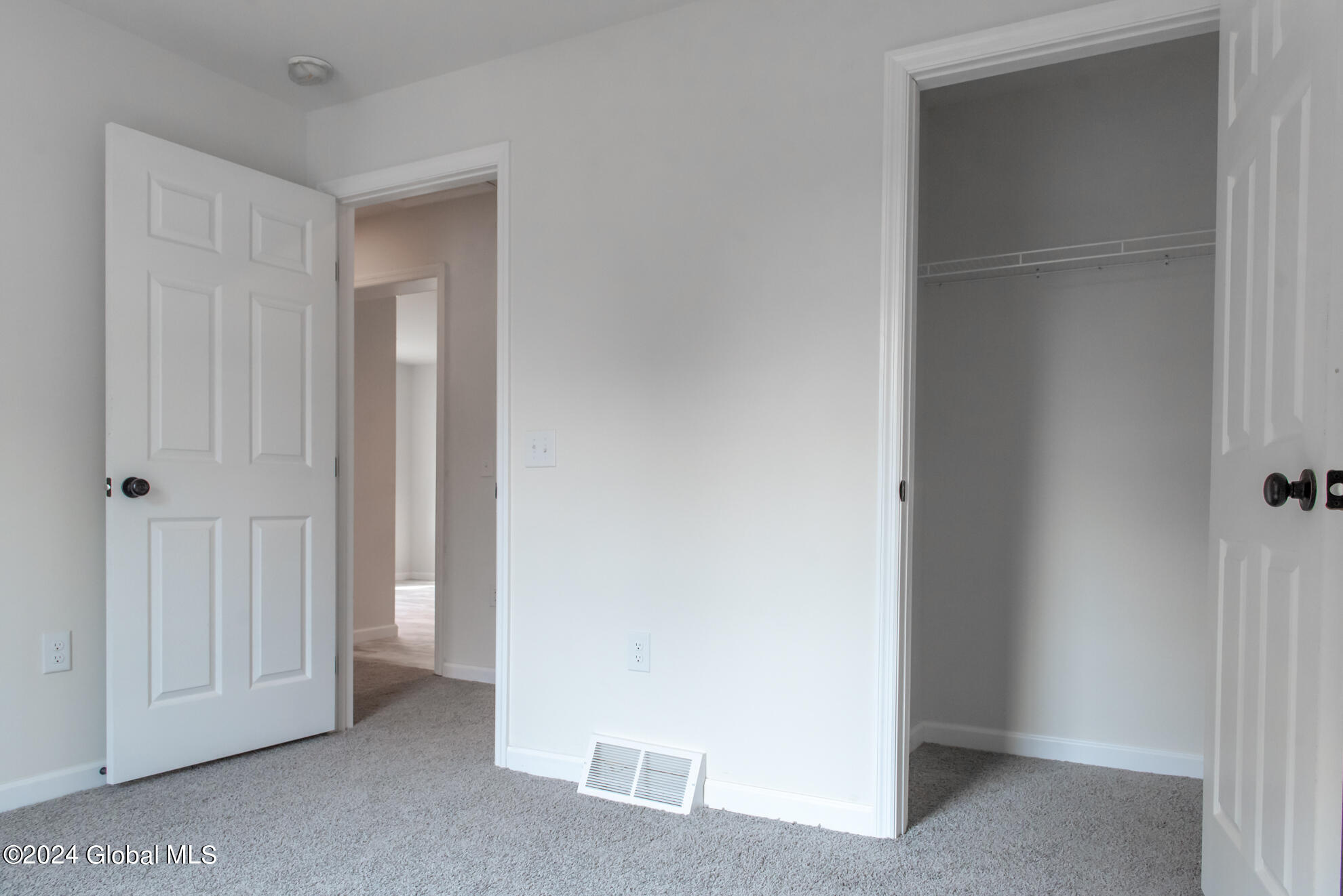 582 Boght Road Cohoes, NY 12047 - Photo 22 of 35 SLO_7458