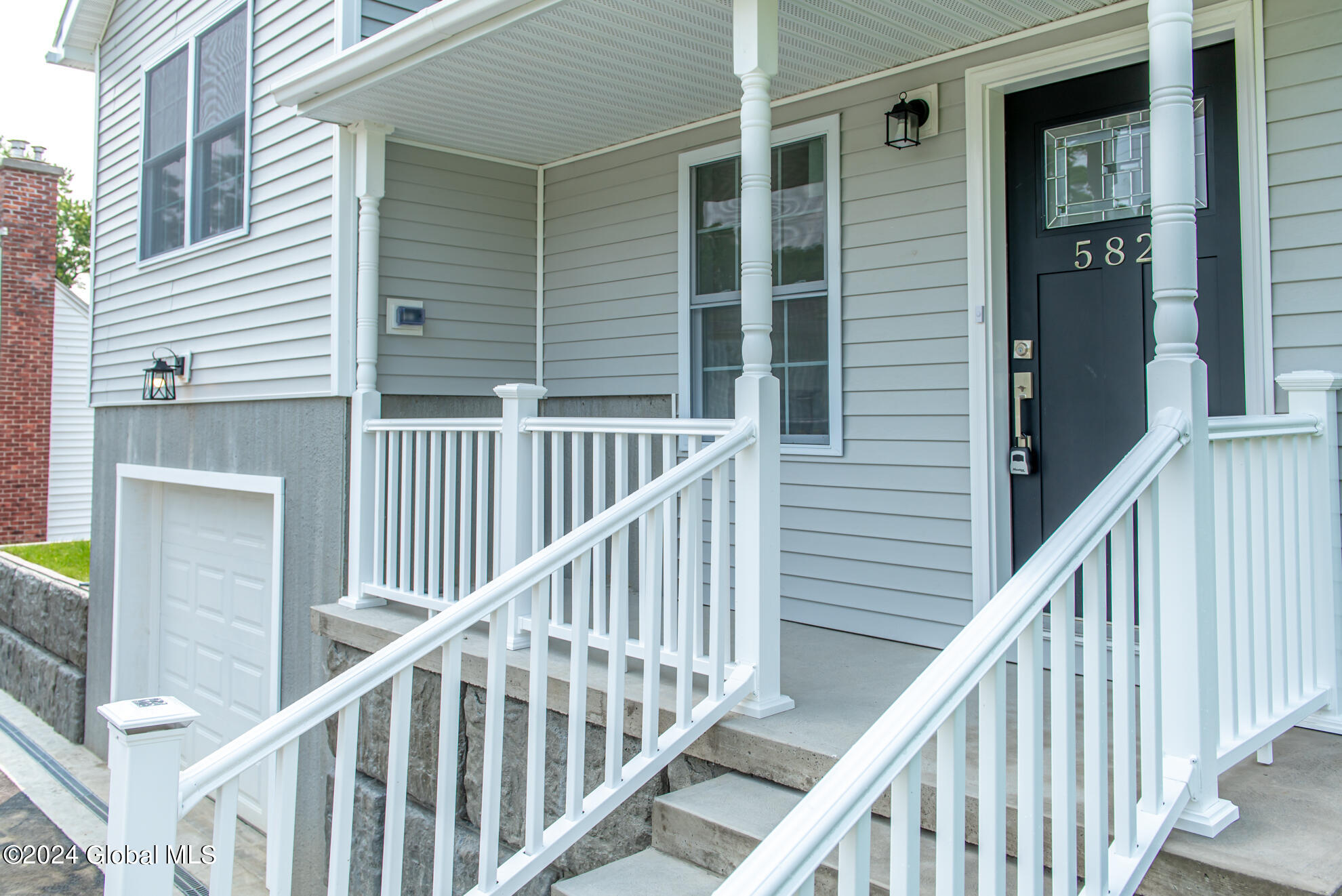 582 Boght Road Cohoes, NY 12047 - Photo 5 of 35 SLO_7553