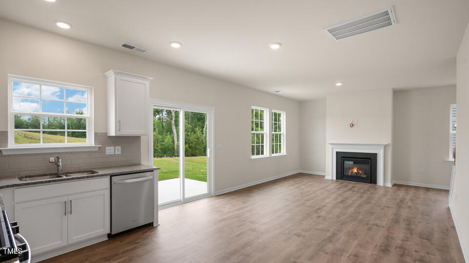 303 Galvin Rdg Run Sanford, NC 27330 - Photo 11 of 49 303-galvins-ridge-010