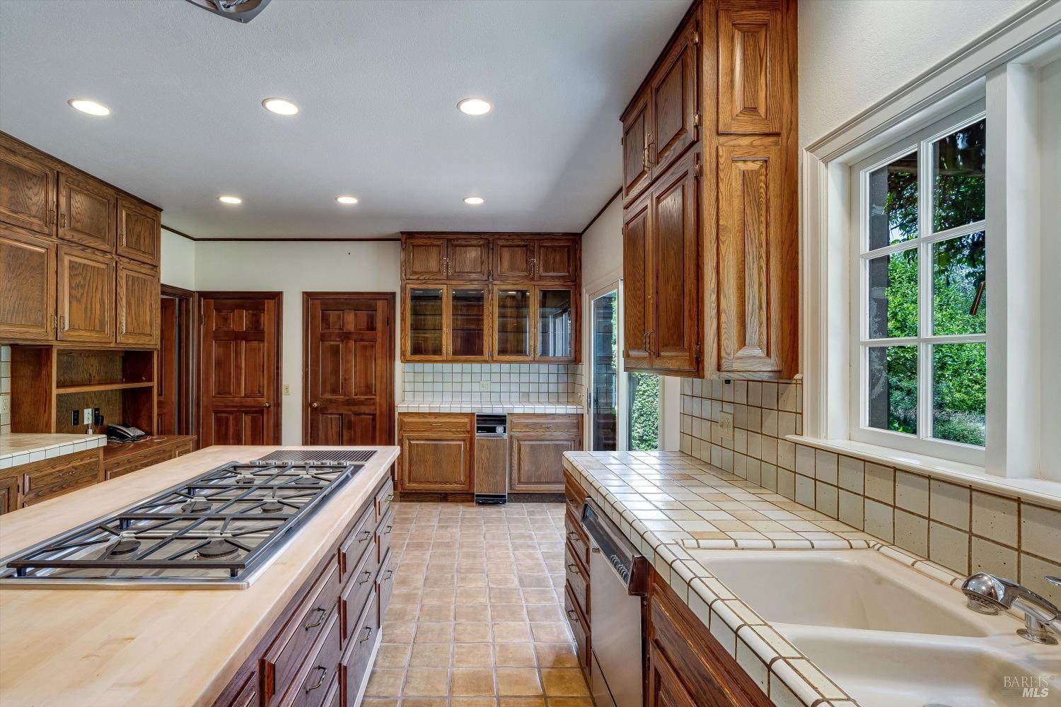7455 Foothill Ranch Road Santa Rosa, CA 95404 - Photo 23 of 86