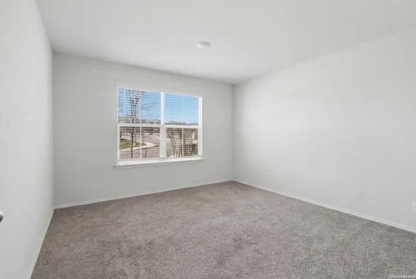 $1,900 | 926 Cozumel Emerald, San Antonio, TX 78253