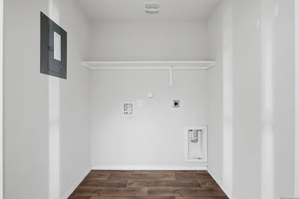 $1,900 | 926 Cozumel Emerald, San Antonio, TX 78253