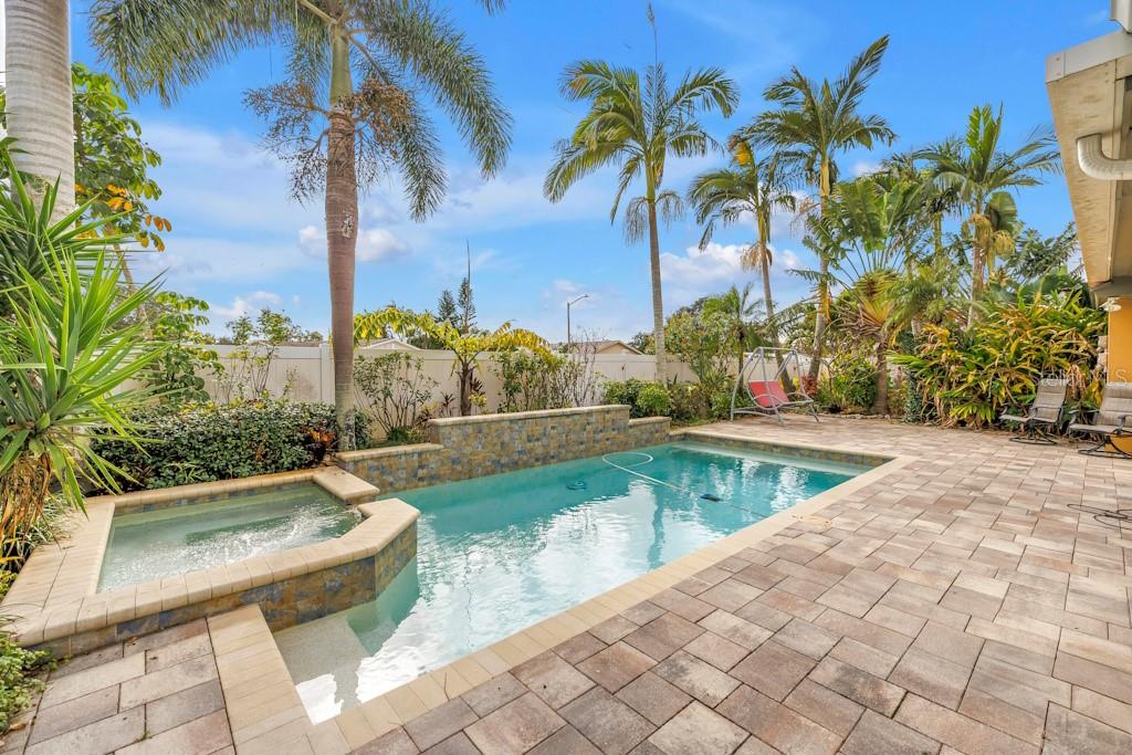 11174 90th Terrace Seminole, FL 33772 - Photo 31 of 35 a view of swimming pool with chairs