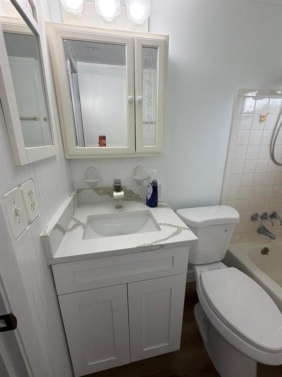5027 Allen Road Zephyrhills, FL 33541 - Photo 14 of 21 Gallery Image 14