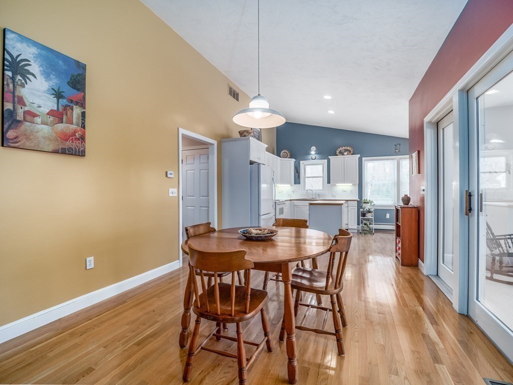 119 Stow Road, Unit 119 Boxborough, MA 01719 - Photo 11 of 39