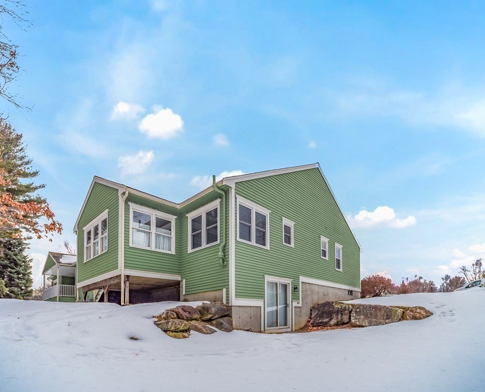 119 Stow Road, Unit 119 Boxborough, MA 01719 - Photo 35 of 39