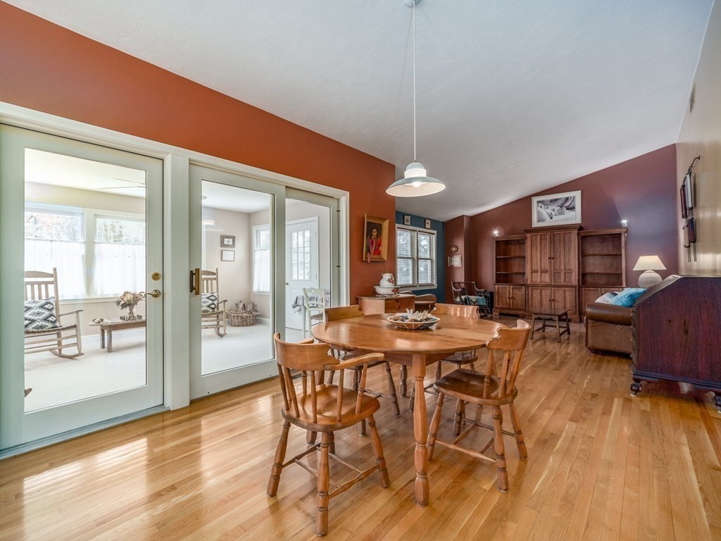 119 Stow Road, Unit 119 Boxborough, MA 01719 - Photo 9 of 39