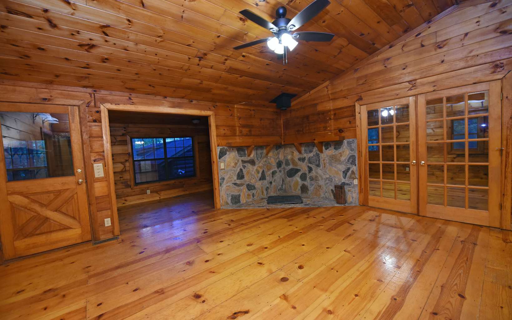 50 Lake View Drive Blue Ridge, GA 30513 - Photo 16 of 41 Additional View