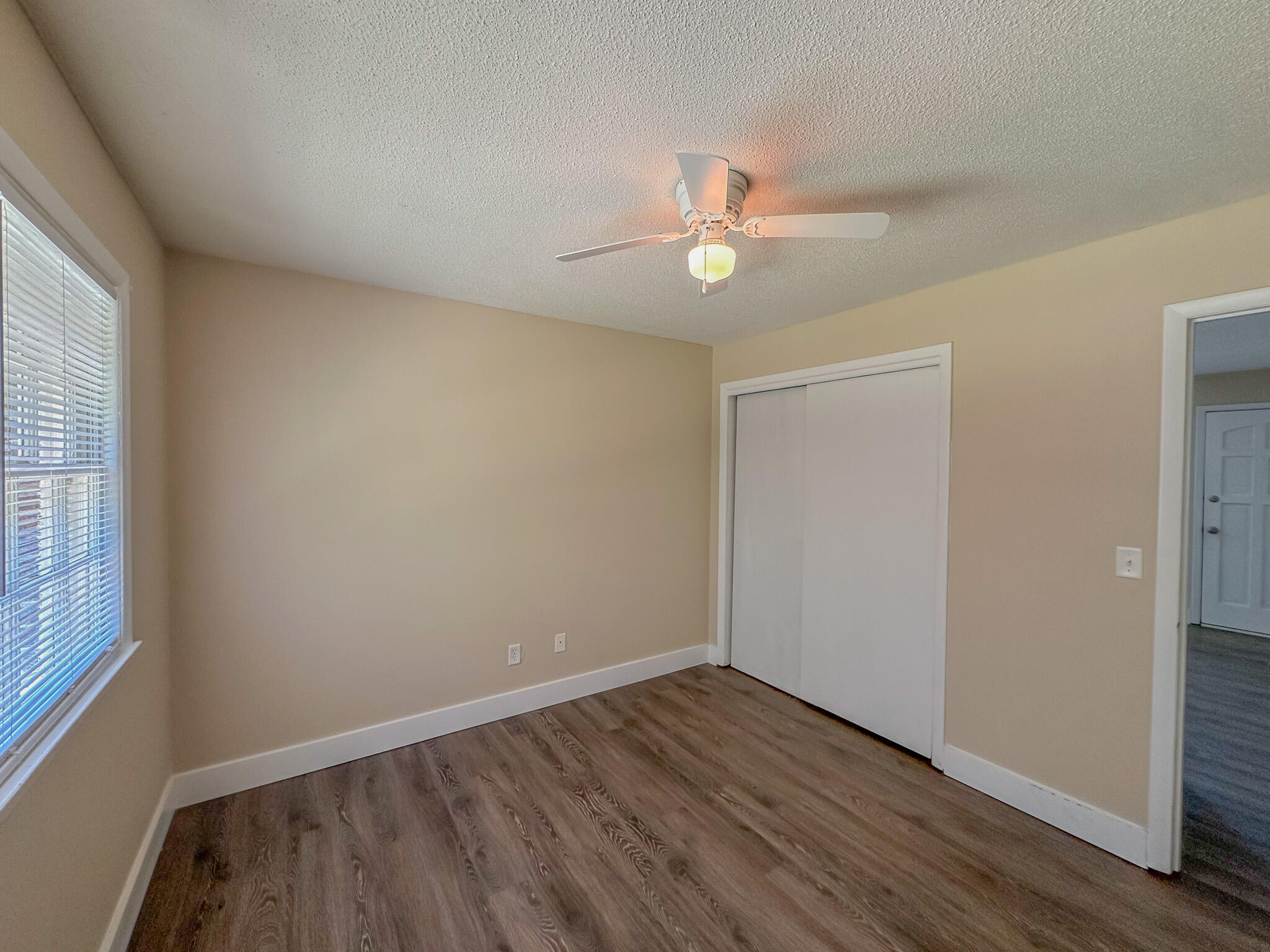 1045 Harbor View Road, Unit A Charleston, SC 29412 - Photo 12 of 14
