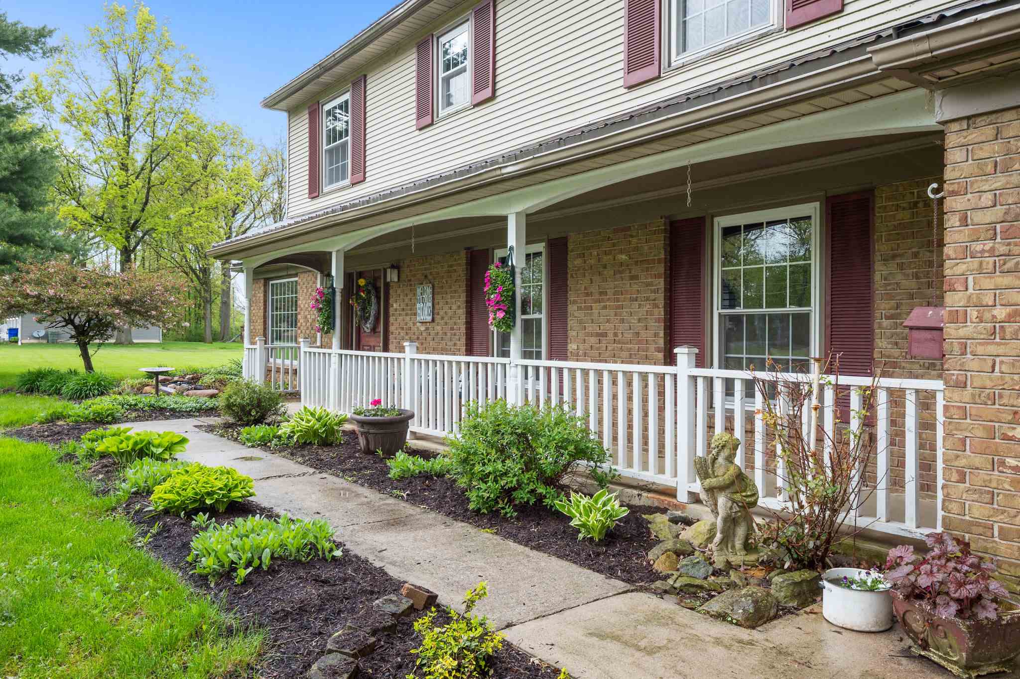 5014 North Webster Road Woodburn, IN 46797 - Photo 2 of 36 Gallery Image 2