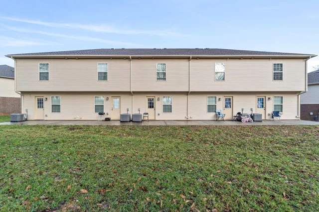 $1,050 | 1497 Amberjack Court, Unit K, Clarksville, TN 37042