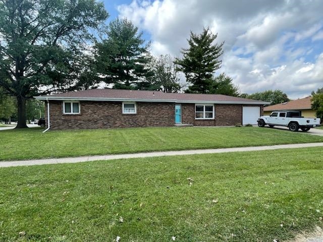 223 Oxford Road Springfield, IL 62704 - Photo 1 of 18