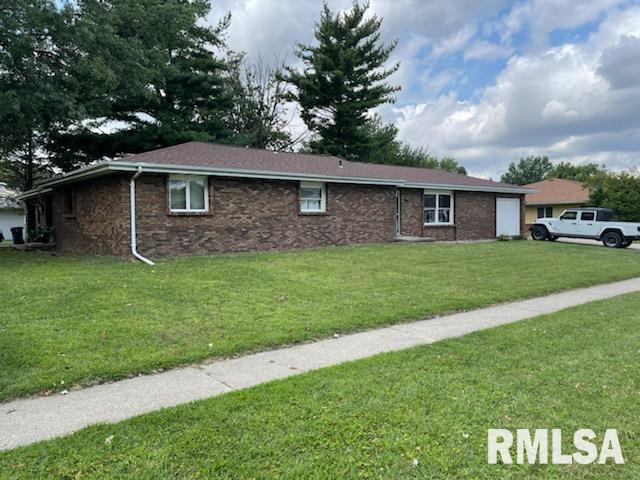 223 Oxford Road Springfield, IL 62704 - Photo 3 of 18