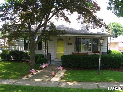 509 Magnolia Road Hellertown, PA 18055 - Photo 1 of 14 Gallery Image 1