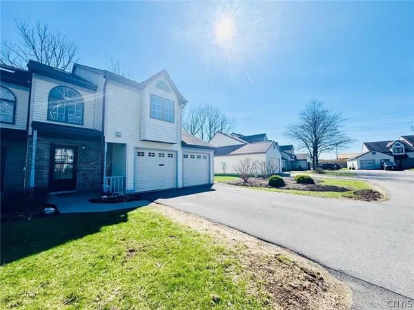 $199,000 | 1146 The Park, Unit D, Cortlandville, NY 13045