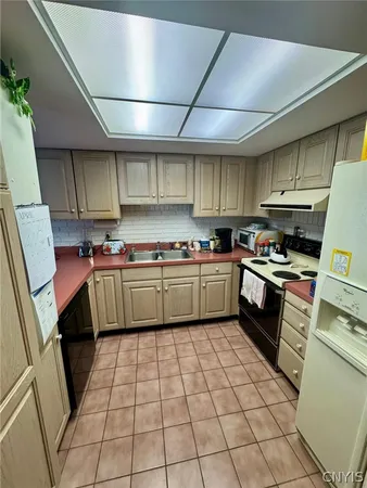 $199,000 | 1146 The Park, Unit D, Cortlandville, NY 13045