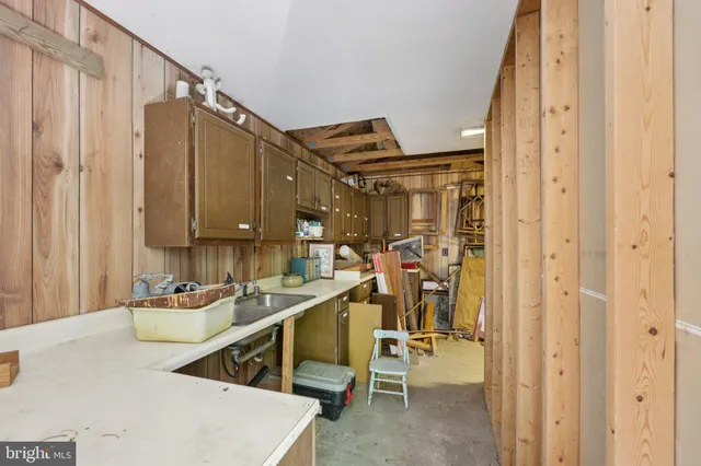 $499,900 | 28 Cliff Road, Front Royal, VA 22630