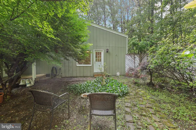 $499,900 | 28 Cliff Road, Front Royal, VA 22630