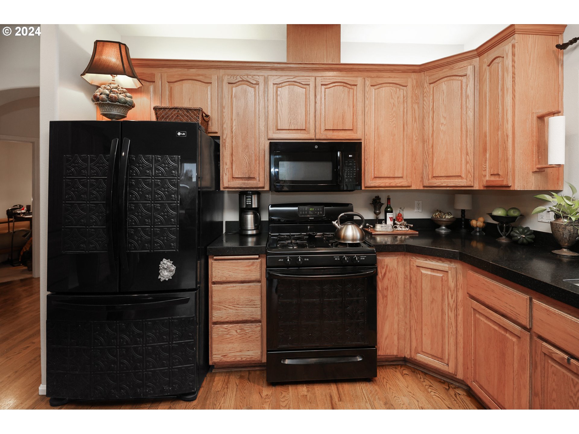 2917 Dry Creek Road Eugene, OR 97404 - Photo 13 of 41 Kitchen