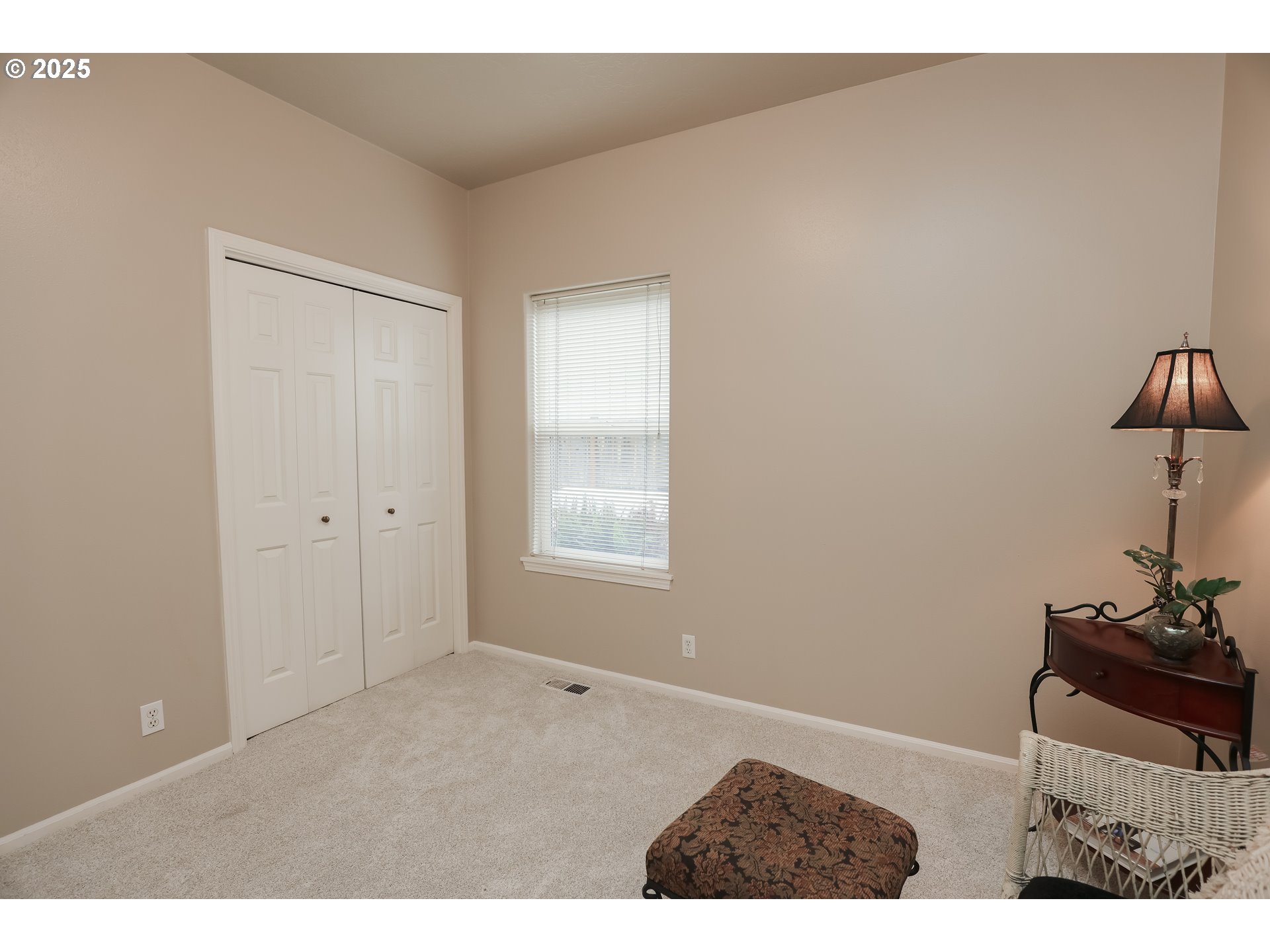 2917 Dry Creek Road Eugene, OR 97404 - Photo 22 of 41 Bedroom