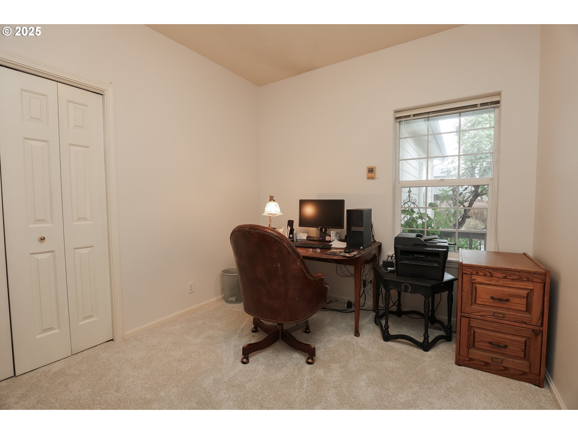 2917 Dry Creek Road Eugene, OR 97404 - Photo 24 of 41 Bedroom