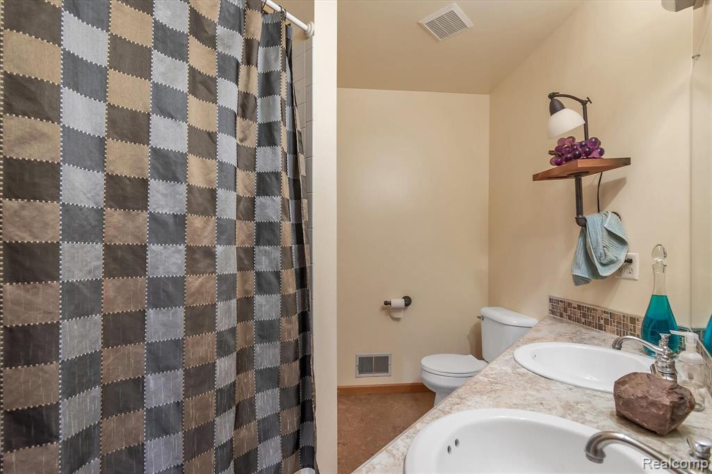 11174 Sharp Road Linden, MI 48451 - Photo 26 of 54