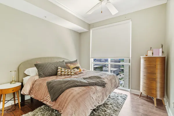 $419,000 | 1431 Riverplace Boulevard, Unit 1602, Jacksonville, FL 32207