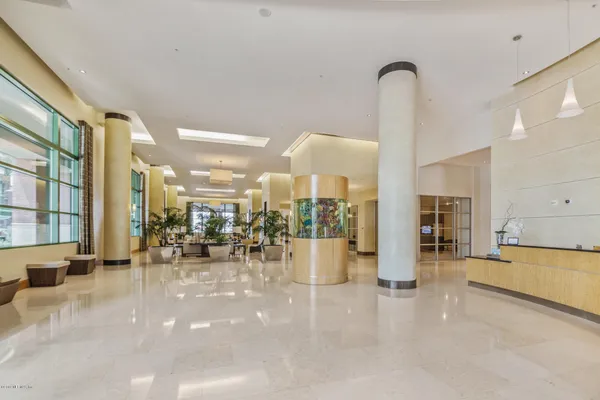 $419,000 | 1431 Riverplace Boulevard, Unit 1602, Jacksonville, FL 32207