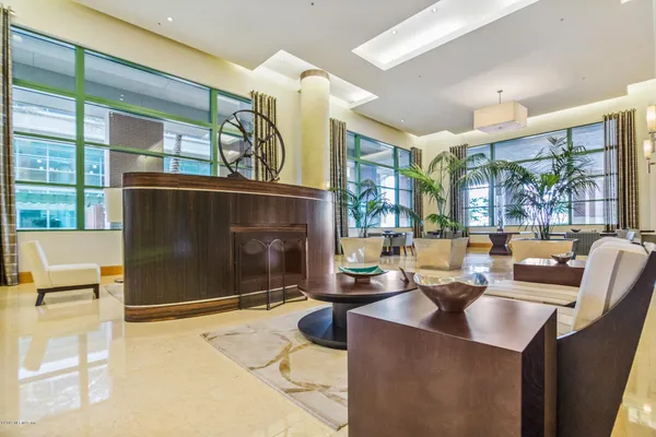 $419,000 | 1431 Riverplace Boulevard, Unit 1602, Jacksonville, FL 32207