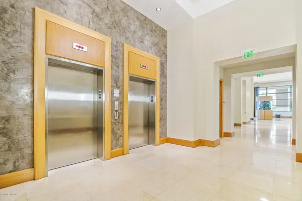 $419,000 | 1431 Riverplace Boulevard, Unit 1602, Jacksonville, FL 32207