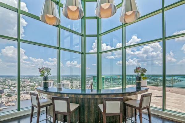 $419,000 | 1431 Riverplace Boulevard, Unit 1602, Jacksonville, FL 32207