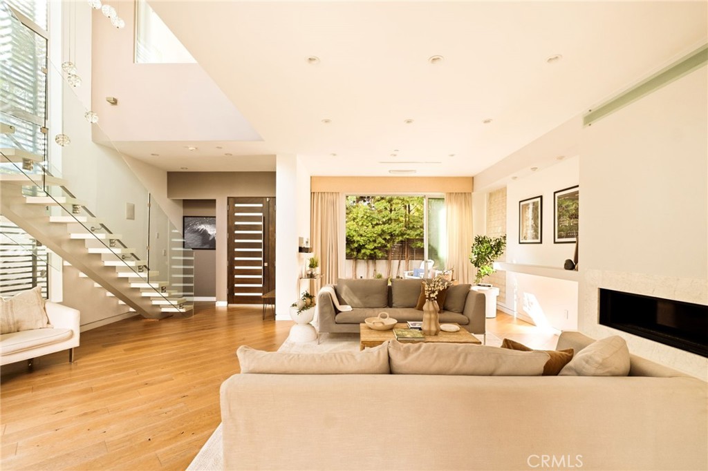 936 Milwood Avenue Venice, CA 90291 - Photo 4 of 62