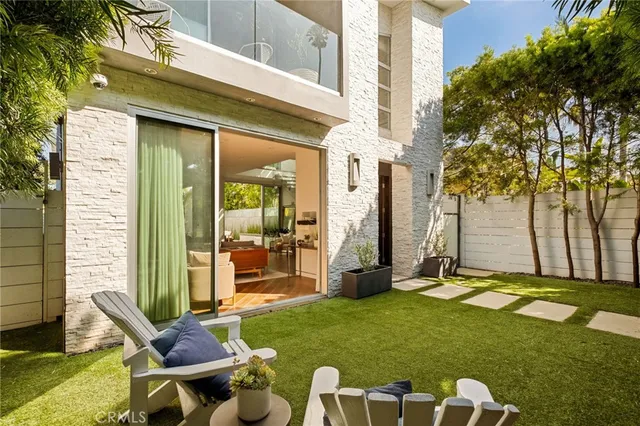 $3,995,000 | 936 Milwood Avenue, Venice, CA 90291