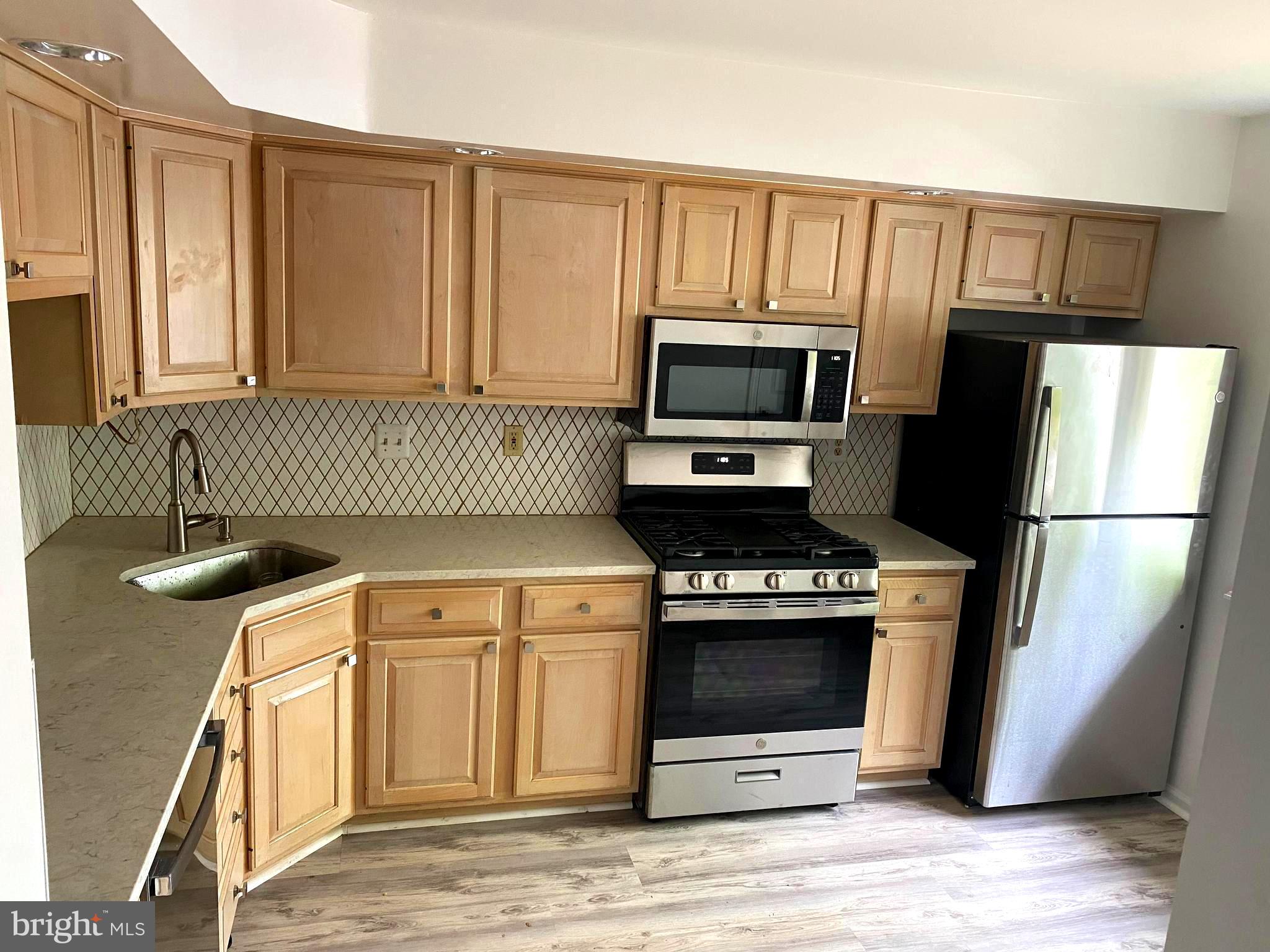 3605 Orchard View Road Reading, PA 19606 - Photo 5 of 8 Gallery Image 5