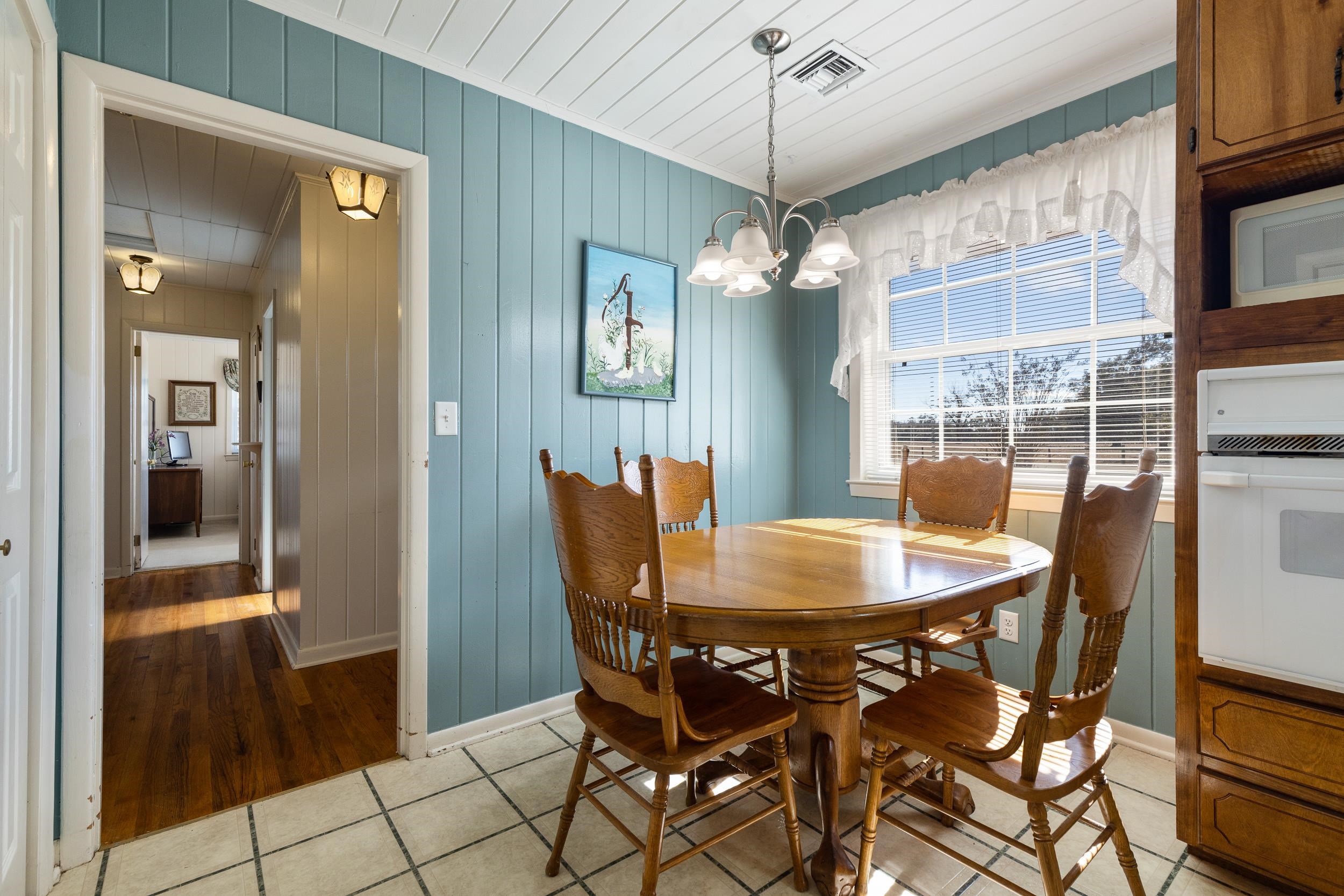 10886 Northwest Michaux Road Bristol, FL 32321 - Photo 26 of 36 Gallery Image 26