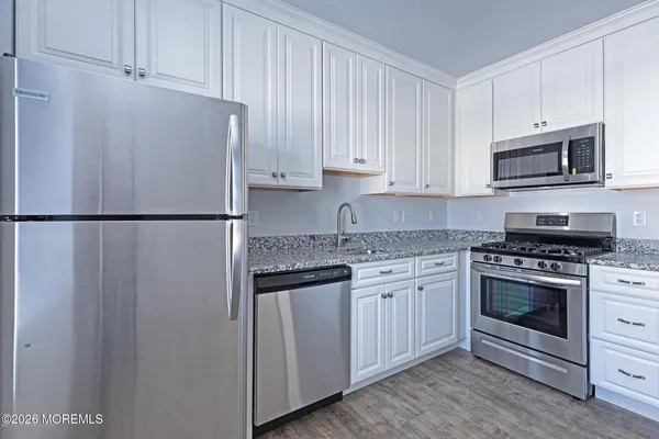 $2,900 | 1009 Arnold Avenue, Unit 2A, Point Pleasant, NJ 08742