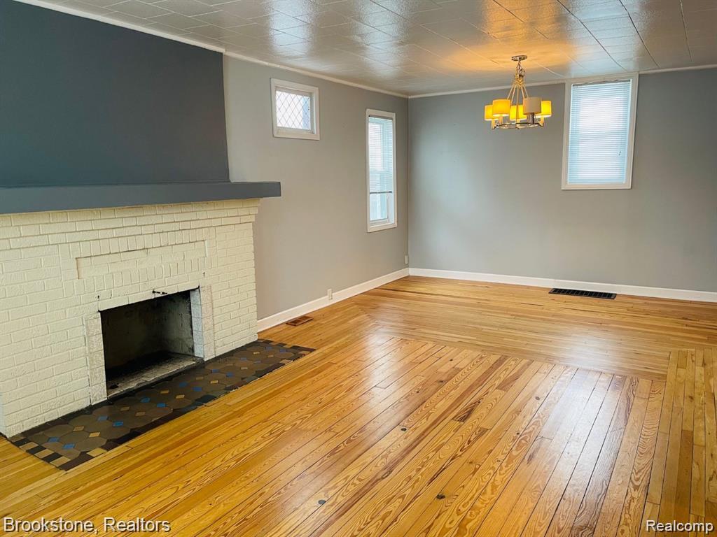 1258 Franklin Road Berkley, MI 48072 - Photo 3 of 11
