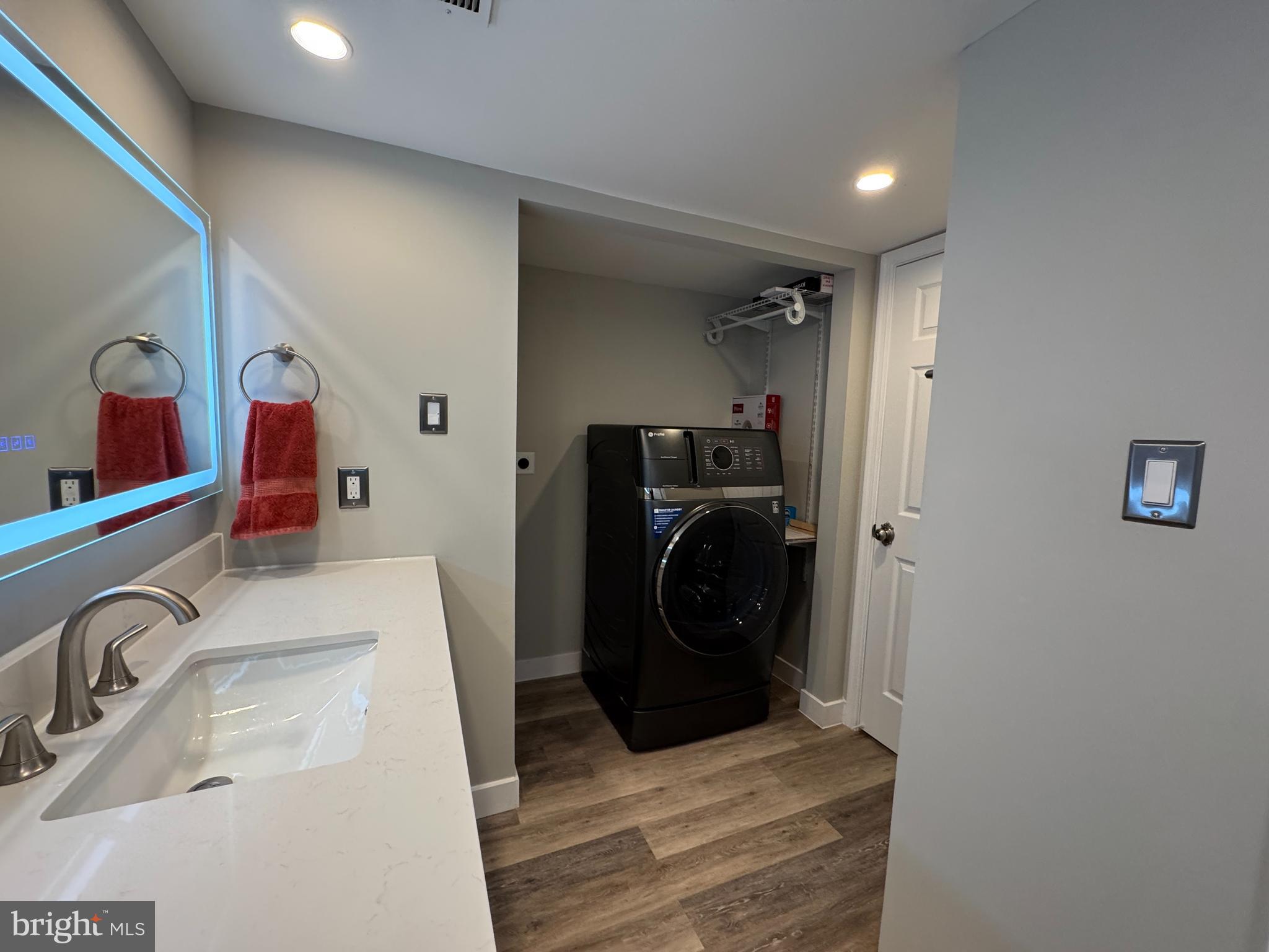 5812 Royal Ridge Drive, Unit C Springfield, VA 22152 - Photo 15 of 21 Gallery Image 15