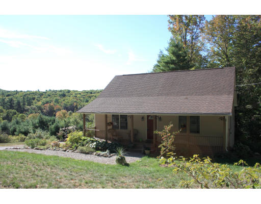 68 Leno Road Holland, MA 01521 - Photo 4 of 13