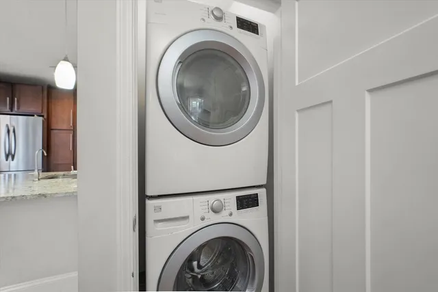 $689,127 | 5436 West Dakin Street, Chicago, IL 60641