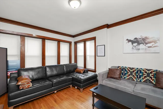 $689,127 | 5436 West Dakin Street, Chicago, IL 60641