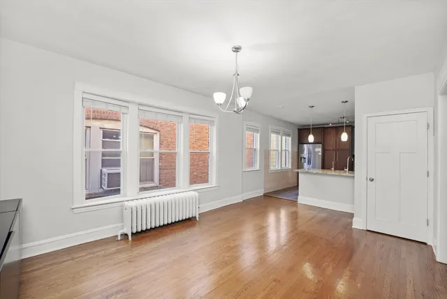 $689,127 | 5436 West Dakin Street, Chicago, IL 60641