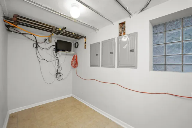 $689,127 | 5436 West Dakin Street, Chicago, IL 60641