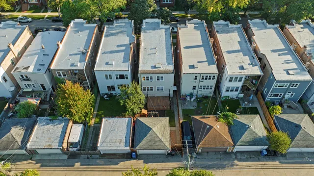 $689,127 | 5436 West Dakin Street, Chicago, IL 60641