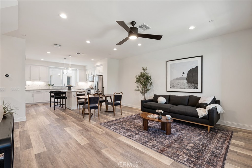 161 Steely Irvine, CA 92614 - Photo 11 of 35 a living room with furniture and kitchen view