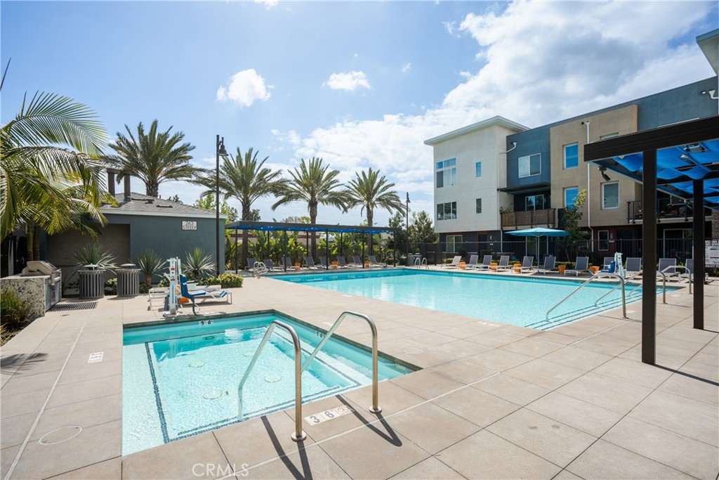 161 Steely Irvine, CA 92614 - Photo 33 of 35 a view of a swimming pool with chairs