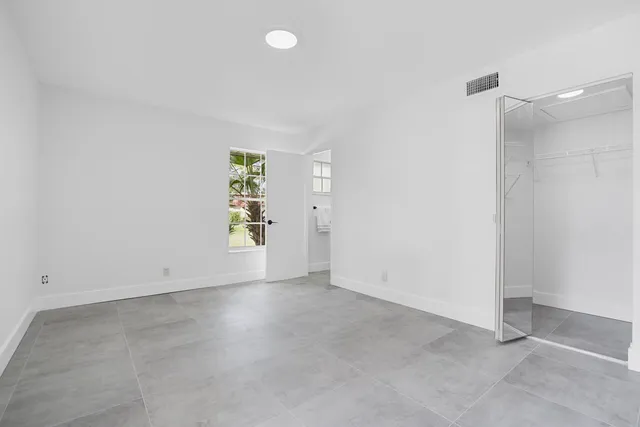 $268,000 | 737 Nantucket Circle, Unit B, Lake Worth, FL 33467