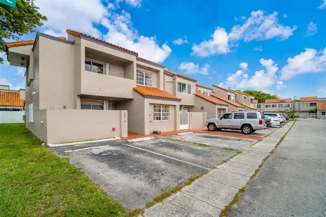 $499,000 | 6514 Southwest 128th Place, Unit 6514, Miami, FL 33183