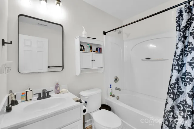 $260,000 | 719 Waterfall Way, Clover, SC 29710